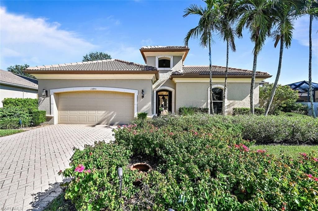 12971 Silverthorn CT BONITA SPRINGS, FL 34135