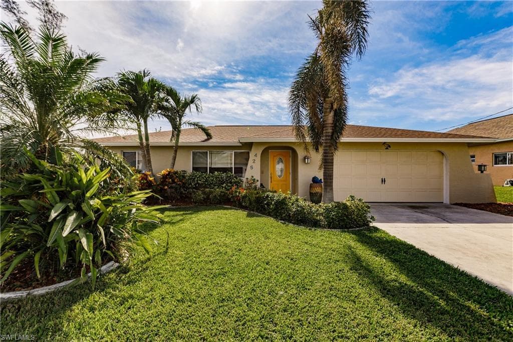 426 SW 47th ST CAPE CORAL, FL 33914