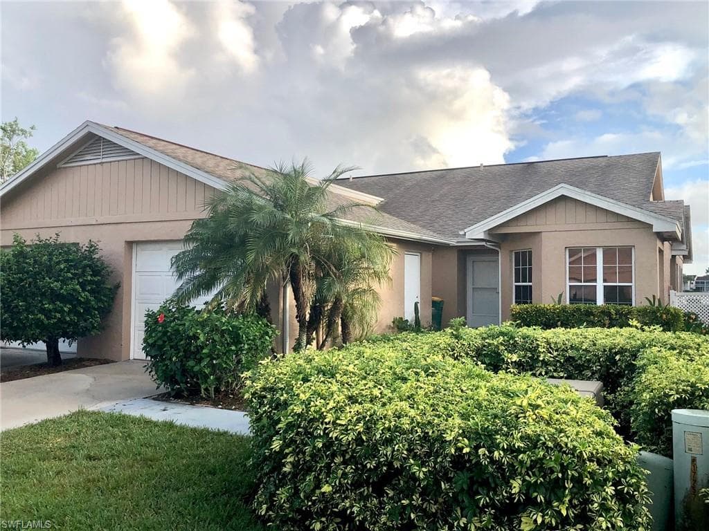 2522 Sailors WAY 117 NAPLES, FL 34109