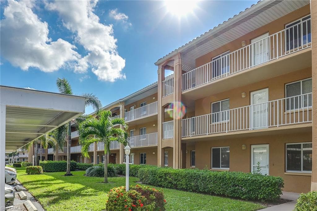 5955 Bloomfield CIR A107 NAPLES, FL 34112