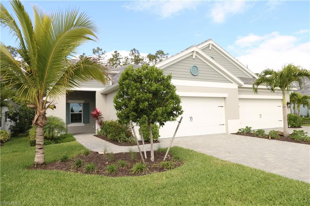 11755 Solano DR FORT MYERS, FL 33966