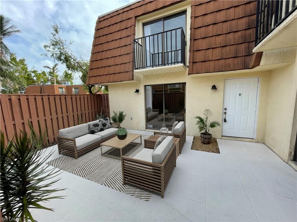 5247 Cedarbend DR 1 FORT MYERS, FL 33919