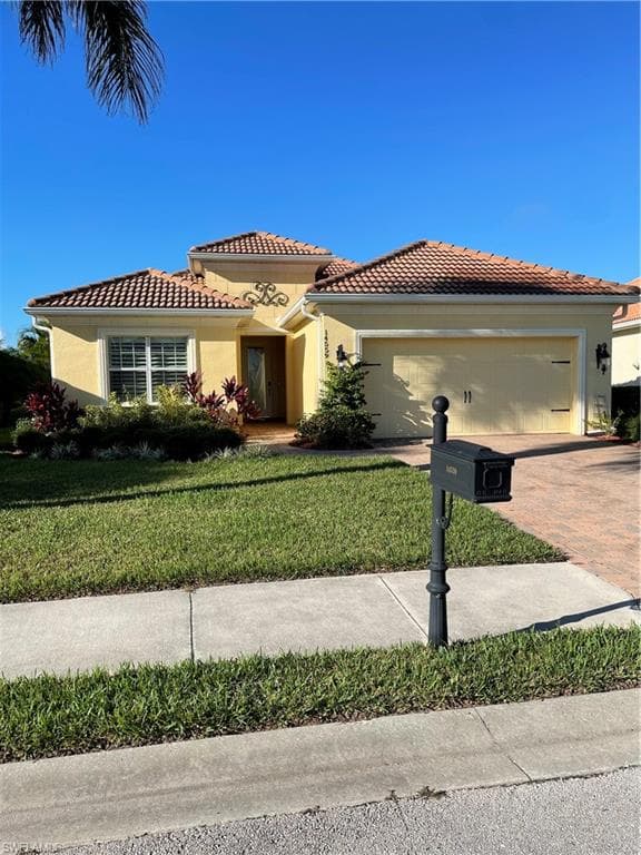 14559 Grapevine DR NAPLES, FL 34114