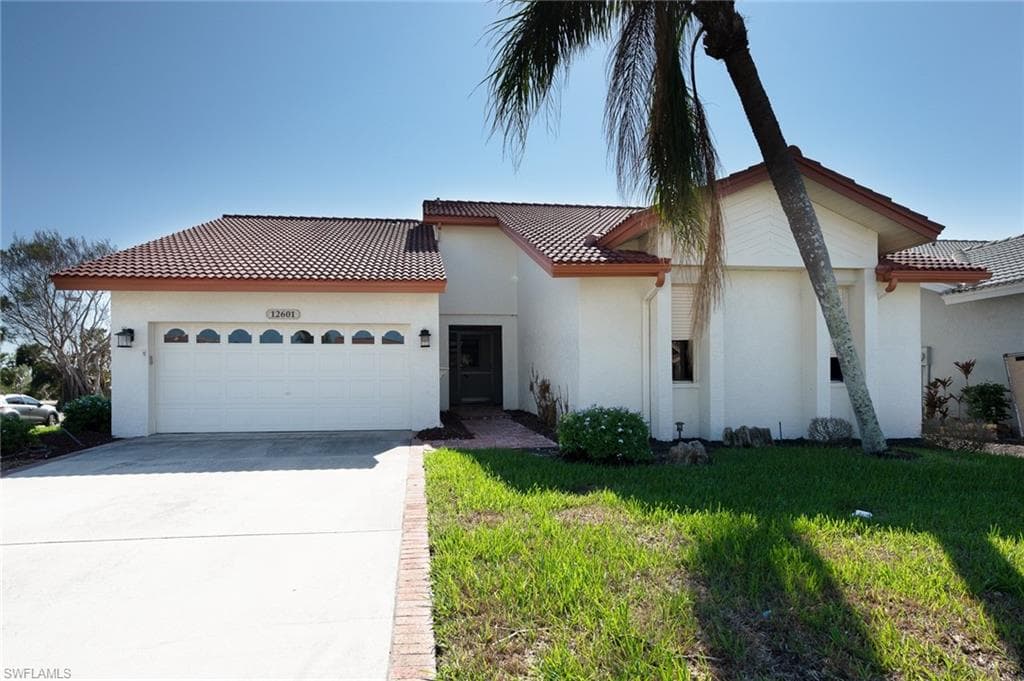 12601 Kelly Palm DR FORT MYERS, FL 33908
