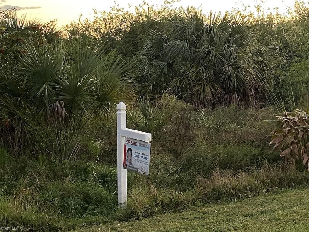 4094 22nd AVE NAPLES, FL 34120