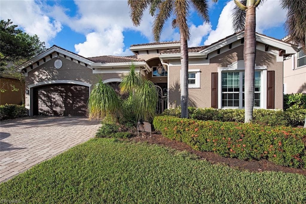 6657 Marbella LN NAPLES, FL 34105