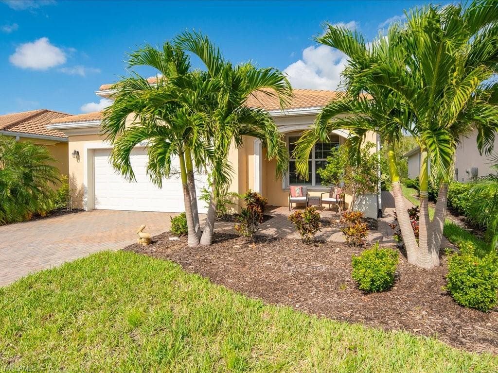 10602 Prato DR FORT MYERS, FL 33913