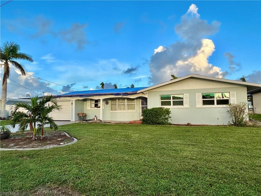 5343 Mayfair CT CAPE CORAL, FL 33904