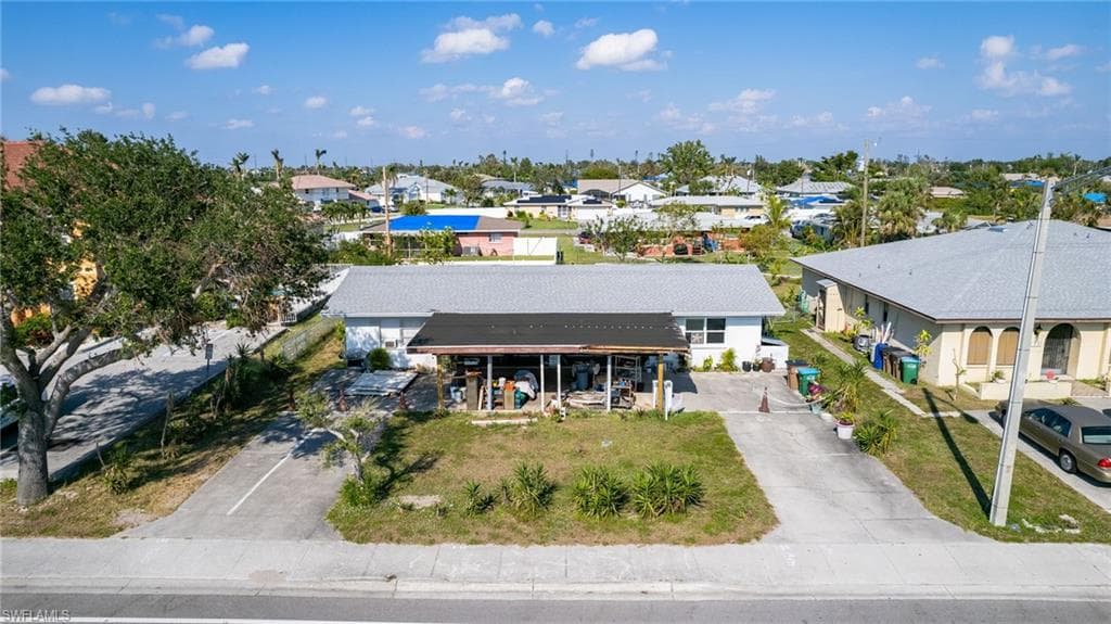 221 Cape Coral PKWY E CAPE CORAL, FL 33904