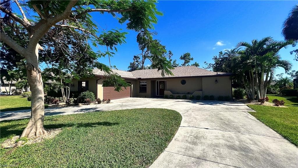 16856 Fox Den FORT MYERS, FL 33908