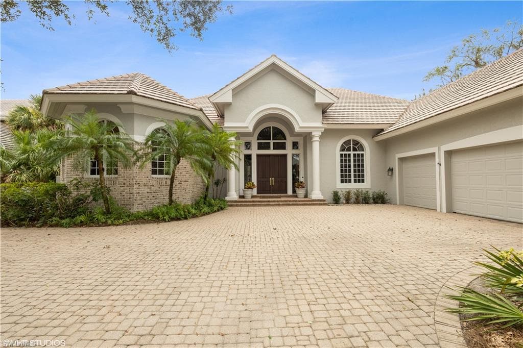 11719 Walton PL NAPLES, FL 34110