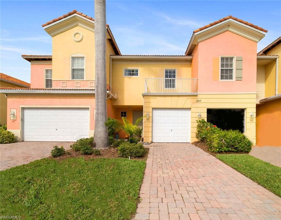 9810 Healthpark CIR 102 FORT MYERS, FL 33908