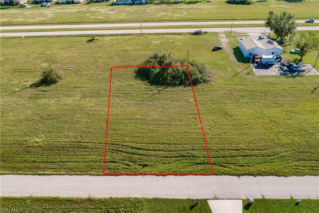 2130 NE 16th TER CAPE CORAL, FL 33909