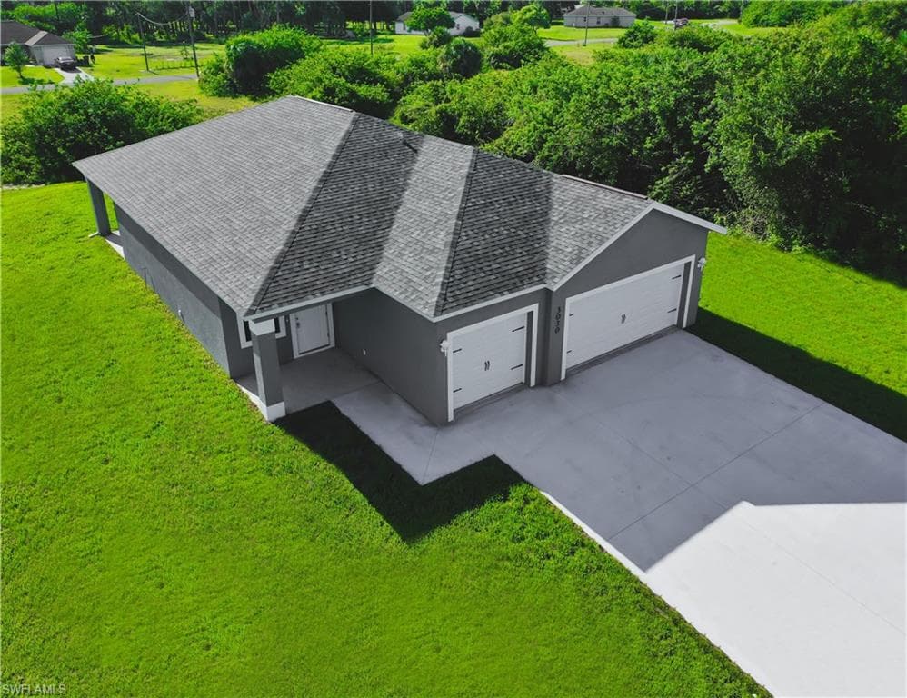 6207 Forest CT LABELLE, FL 33935
