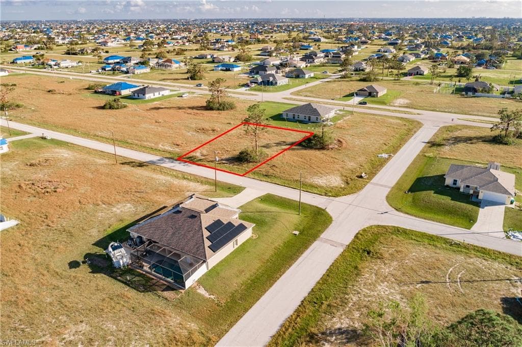 1742 NW 16th TER CAPE CORAL, FL 33993