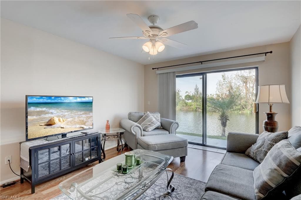 603 SE 15th ST 102 CAPE CORAL, FL 33990