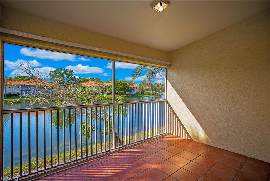 2506 Orchid Bay DR Z-201 NAPLES, FL 34109