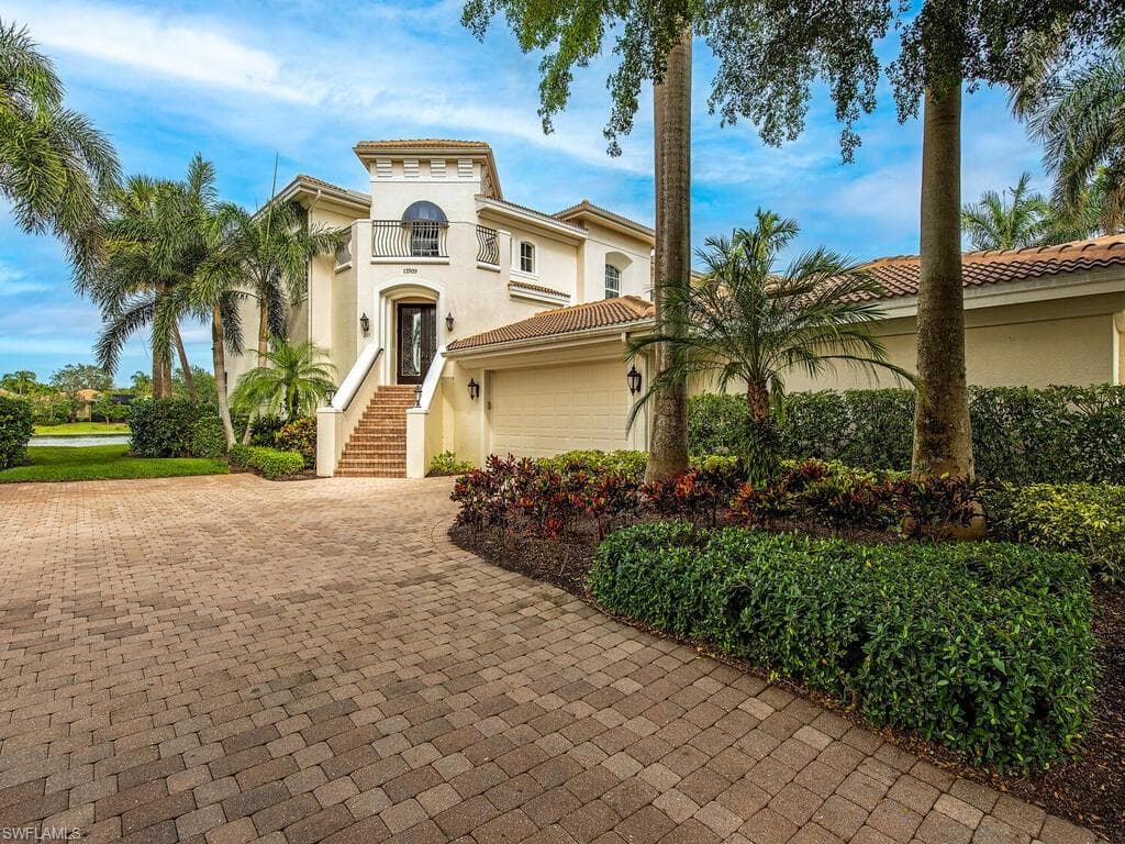 15509 Monterosso LN 201 NAPLES, FL 34110
