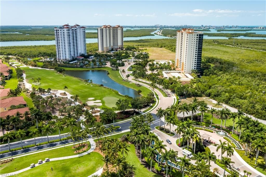 1060 Borghese LN 706 NAPLES, FL 34114