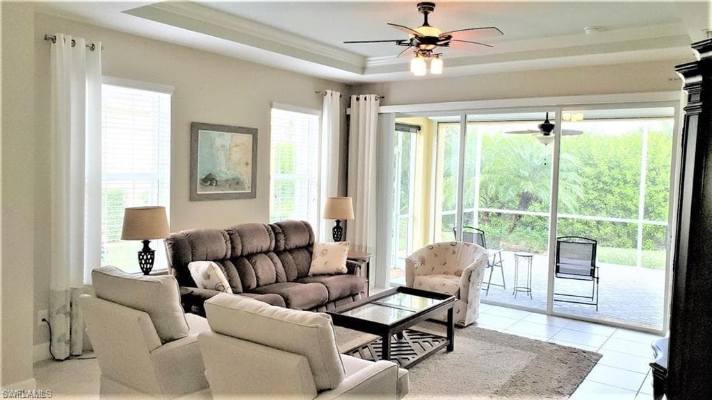 2613 Vareo CT CAPE CORAL, FL 33991