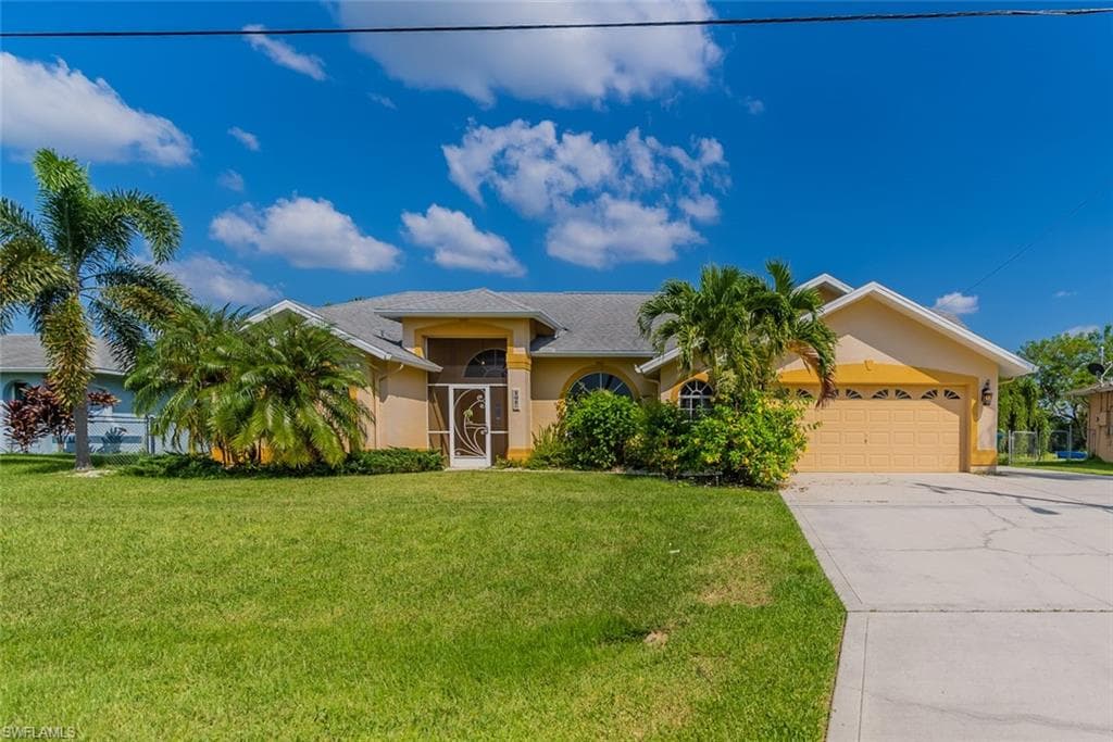 401 23rd AVE CAPE CORAL, FL 33909