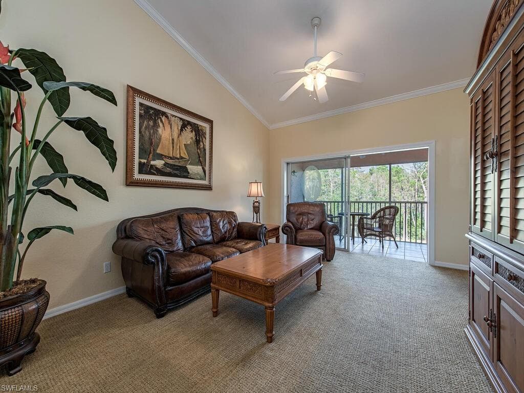 3245 Cypress Glen WAY 520 NAPLES, FL 34109
