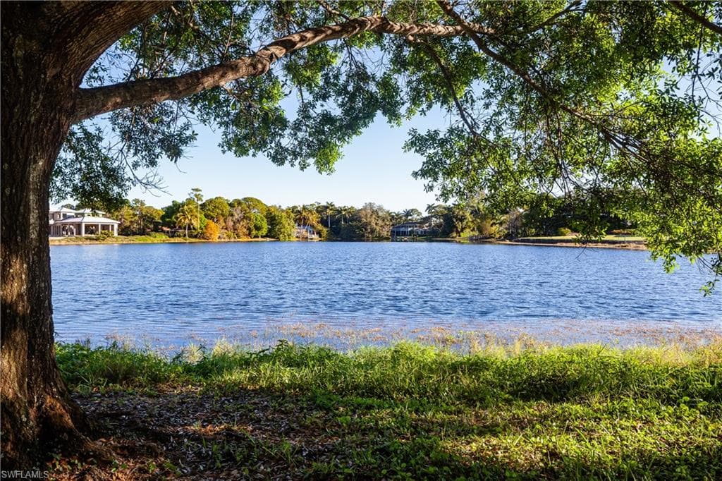 163 Caribbean RD NAPLES, FL 34108