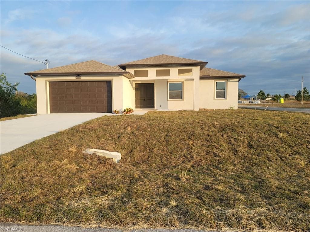 2800 21st ST SW LEHIGH ACRES, FL 33976