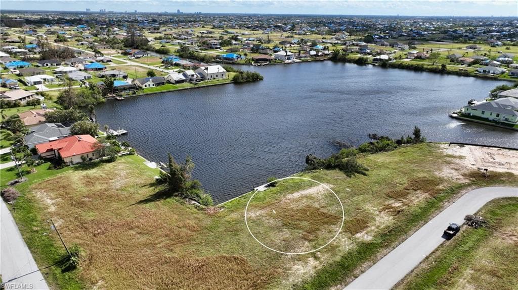 1815 NE 3rd AVE CAPE CORAL, FL 33909