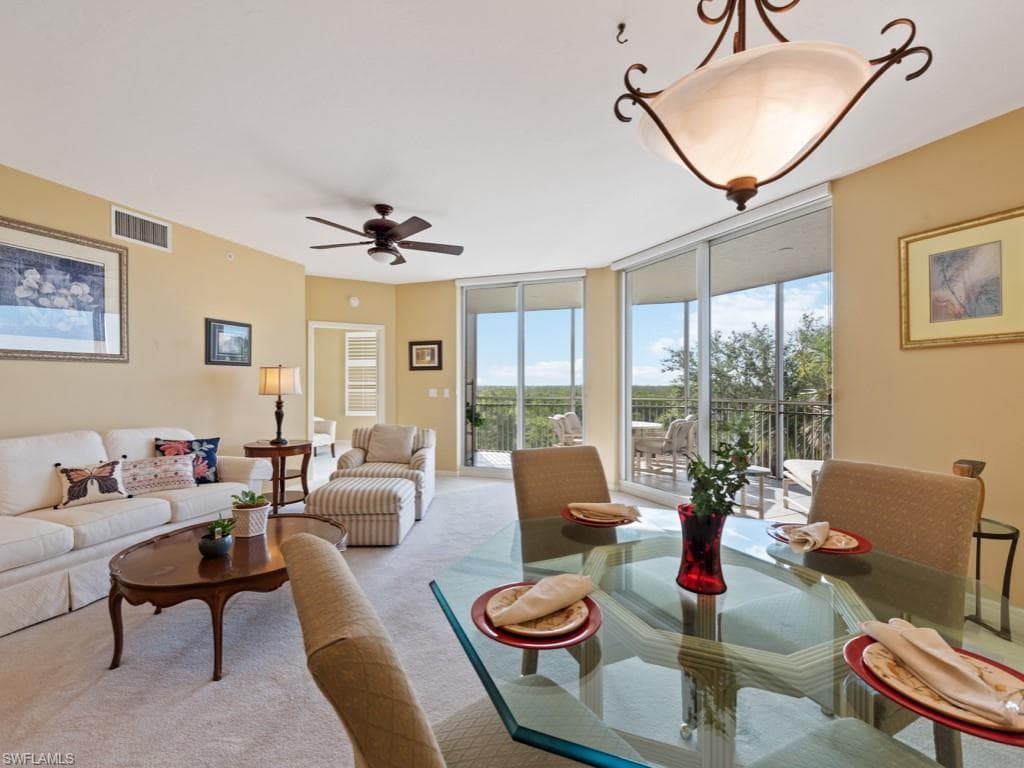 1001 Arbor Lake DR 207 NAPLES, FL 34110