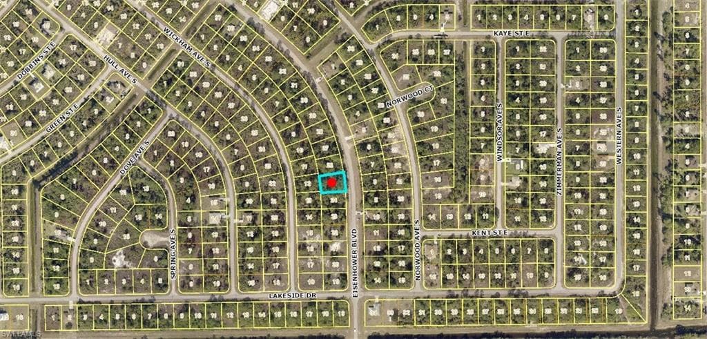 452 Eisenhower BLVD LEHIGH ACRES, FL 33974