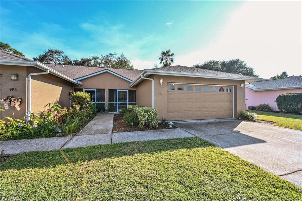 494 Saint Andrews BLVD NAPLES, FL 34113