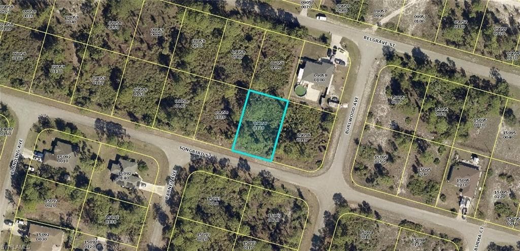 1247 Songbird ST FORT MYERS, FL 33913