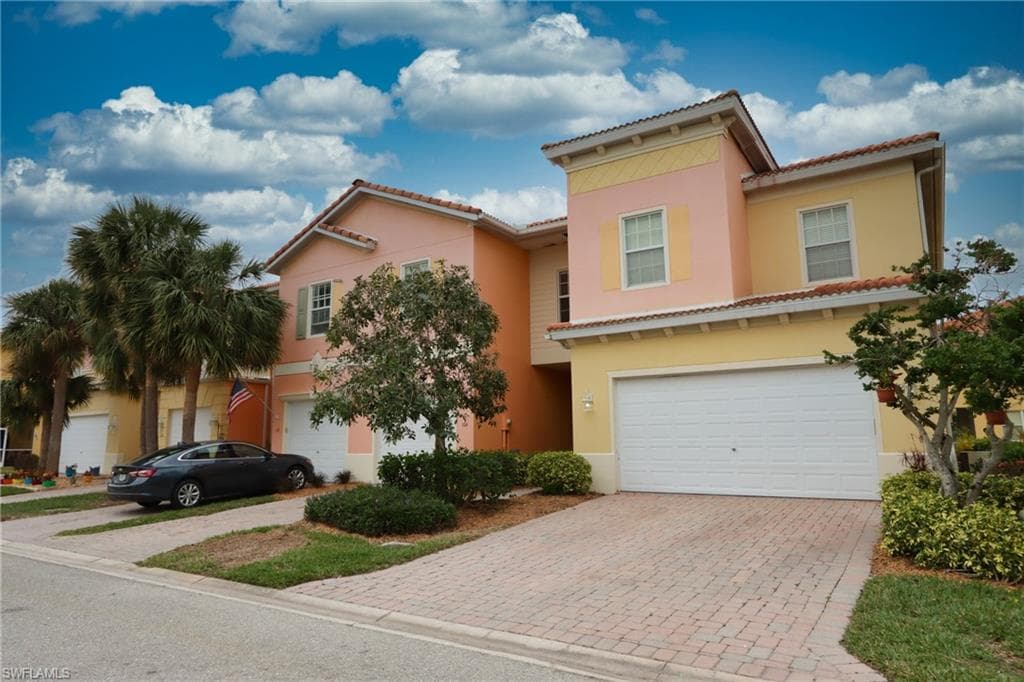 9836 Catena WAY 104 FORT MYERS, FL 33908