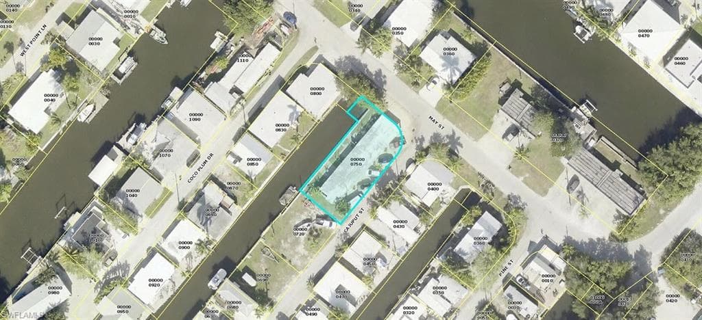 2616 Cajuput ST MATLACHA, FL 33993