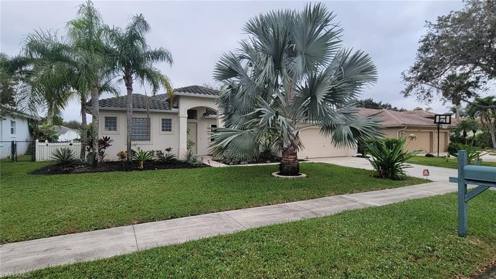 3486 Ocean Bluff CT NAPLES, FL 34120