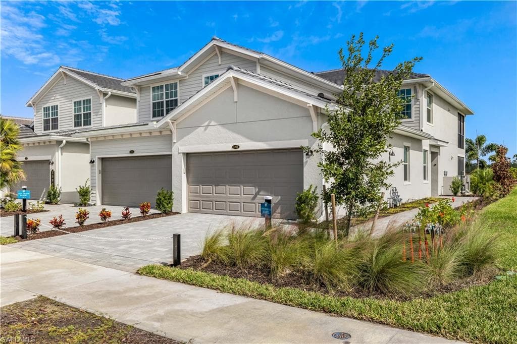 15903 Grassland LN Babcock Ranch, FL 33982