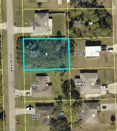 1012 Anson AVE LEHIGH ACRES, FL 33971