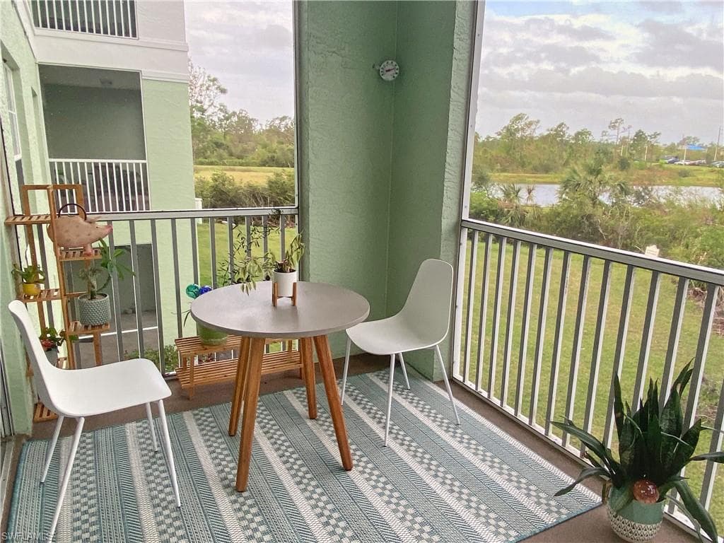 2121 Heron Lake DR 204 PUNTA GORDA, FL 33983