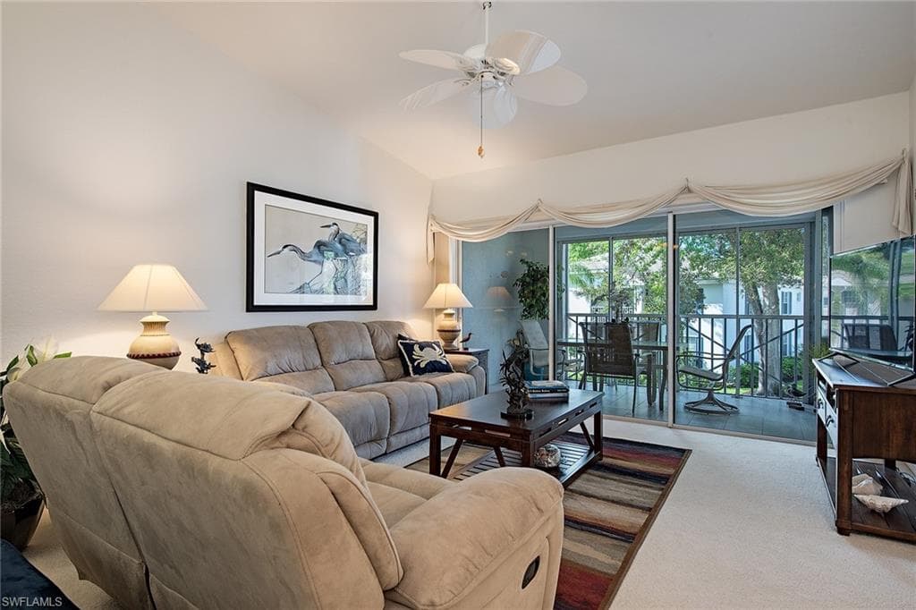 7074 Barrington CIR 202 NAPLES, FL 34108