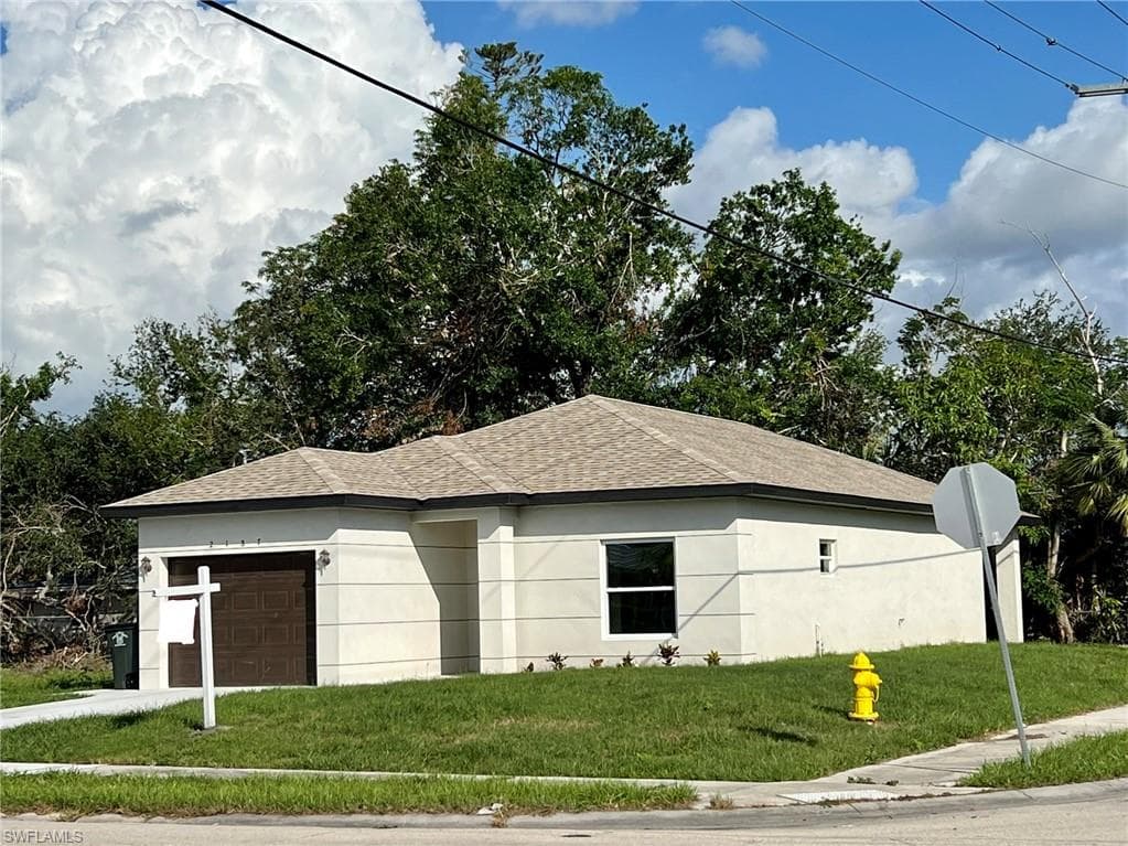 2187 Cranford AVE FORT MYERS, FL 33916