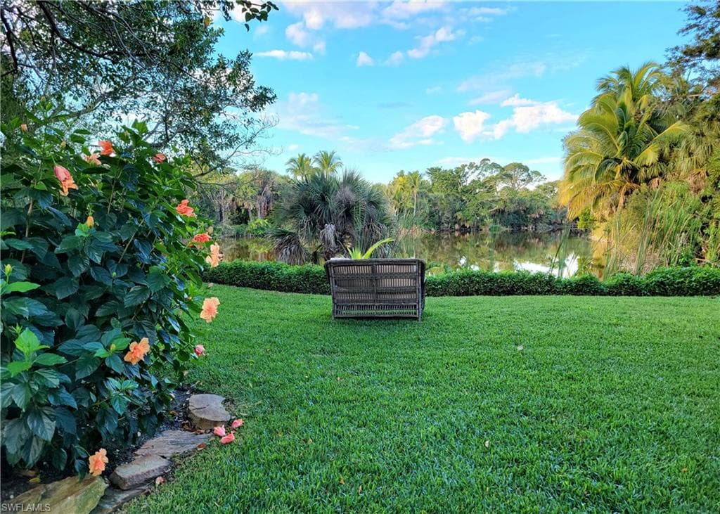 3784 Coquina DR SANIBEL, FL 33957