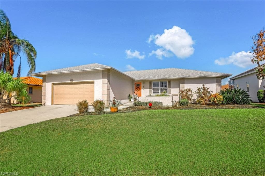 1120 Dana CT MARCO ISLAND, FL 34145
