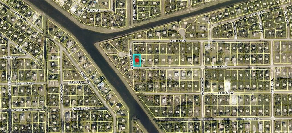 3018 25th ST W LEHIGH ACRES, FL 33971