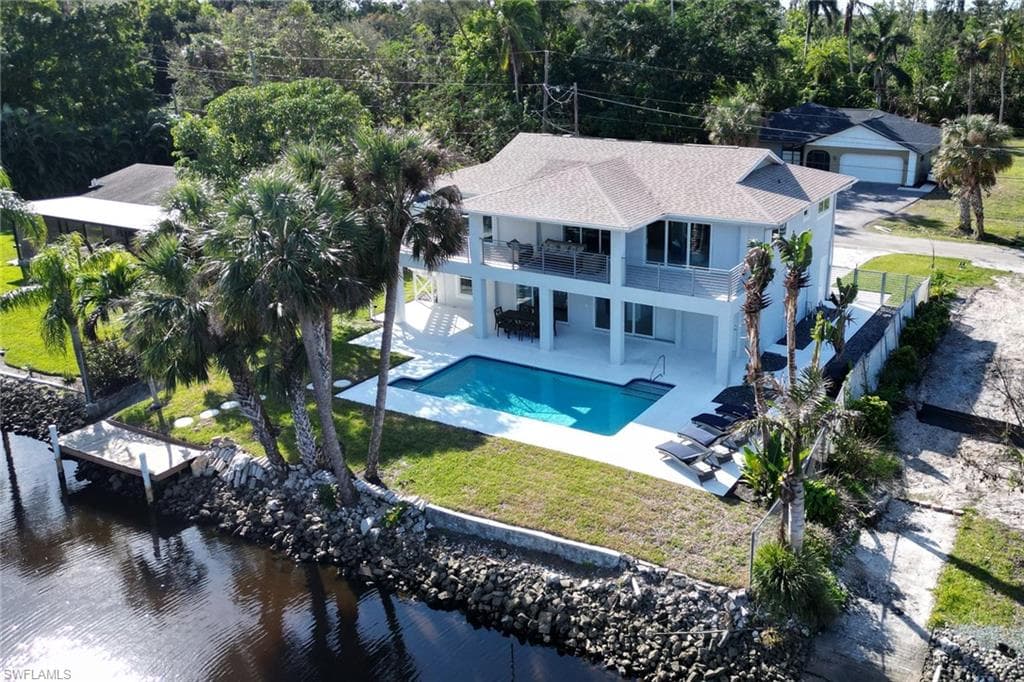 27293 Arroyal RD BONITA SPRINGS, FL 34135