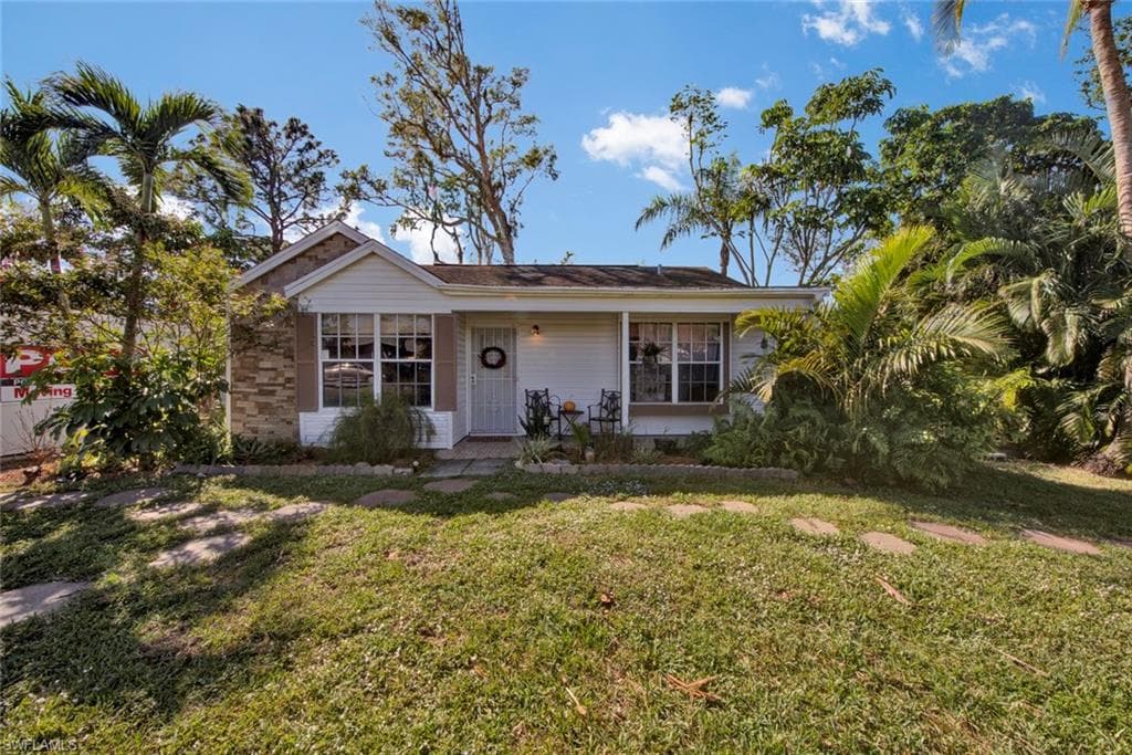 18442 Sunflower RD FORT MYERS, FL 33967