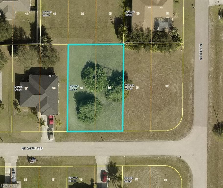 505 NE 24th TER CAPE CORAL, FL 33909