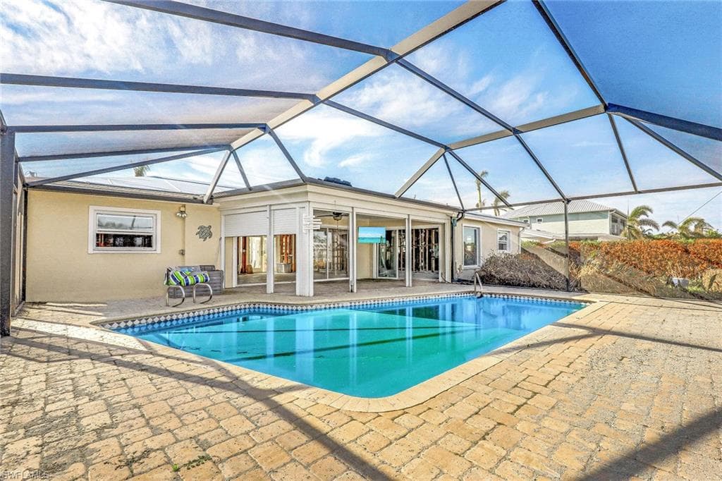 9 Sunview BLVD FORT MYERS BEACH, FL 33931
