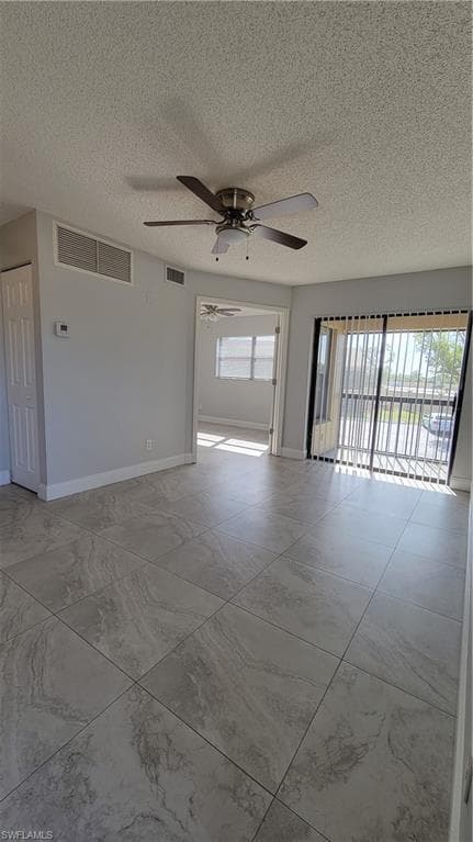 5325 Summerlin RD 2514 FORT MYERS, FL 33919