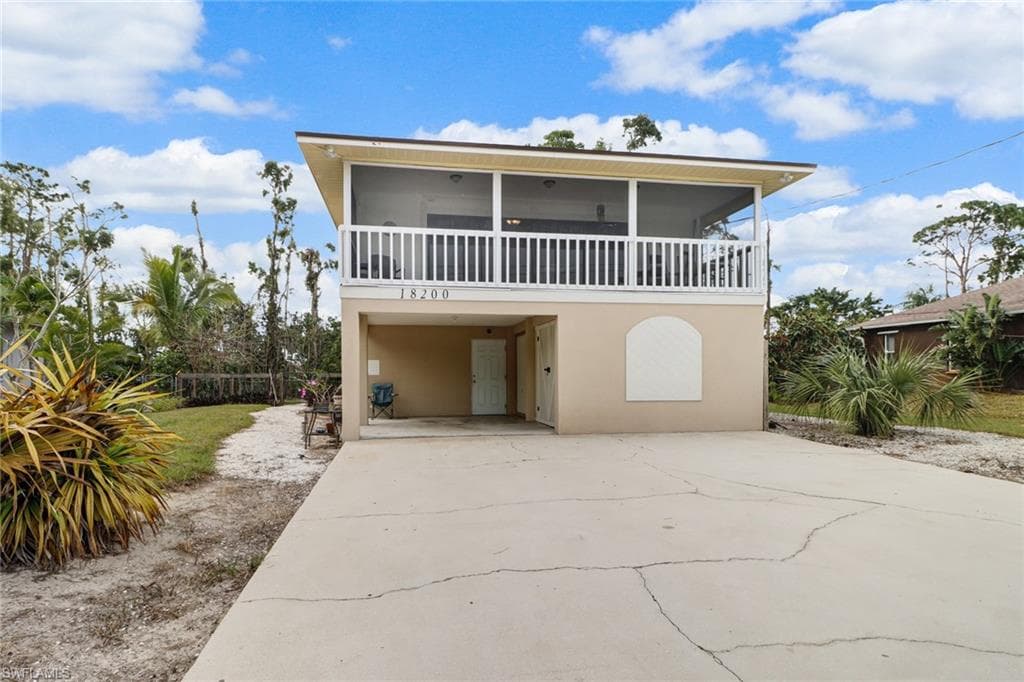 18200 Phlox DR FORT MYERS, FL 33967